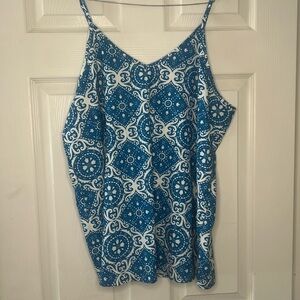 Adjustable strap Tank Top